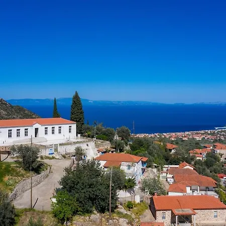 Kamara House Сasa de vacaciones Tirós
