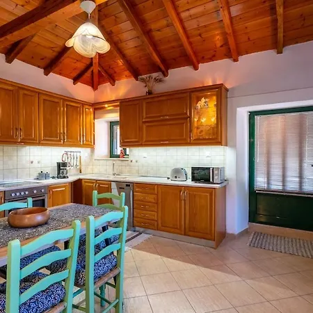 Сasa de vacaciones Kamara House
